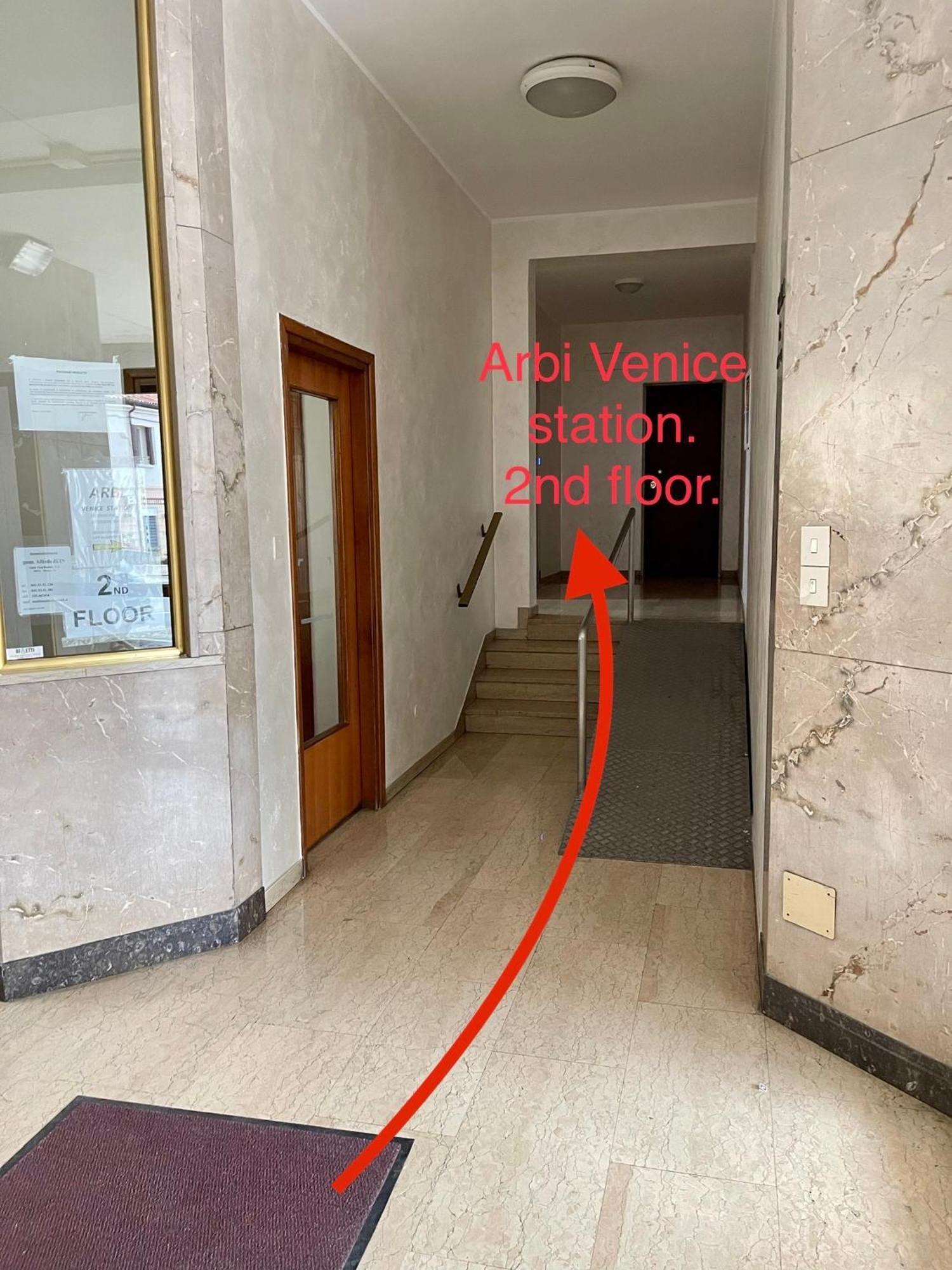 Arbi Venice Station Mestre Eksteriør billede
